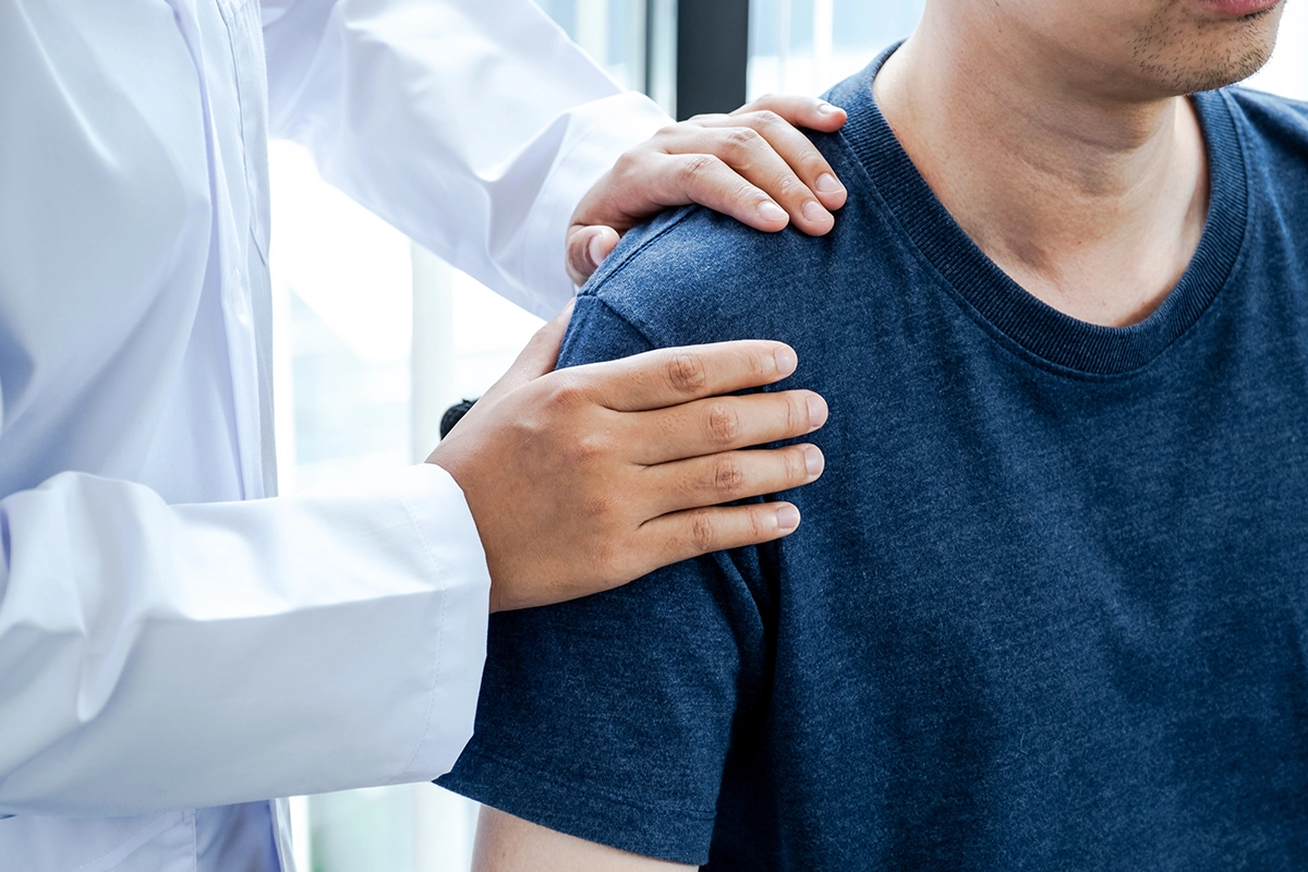 Regain Shoulder Movement with Dr Seng Chusheng