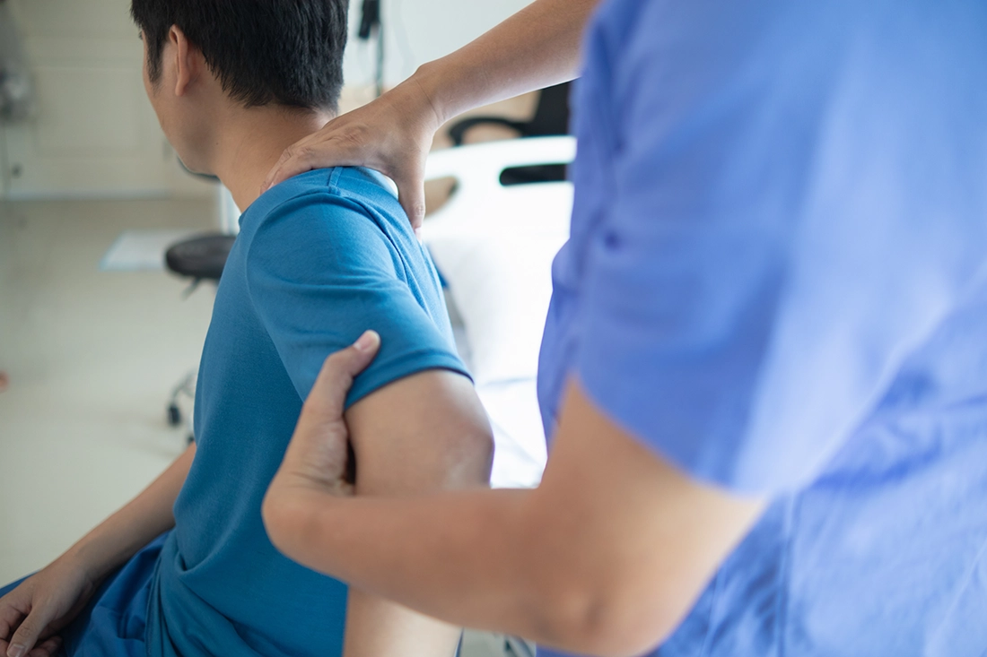 Regain Shoulder Movement with Dr Seng Chusheng